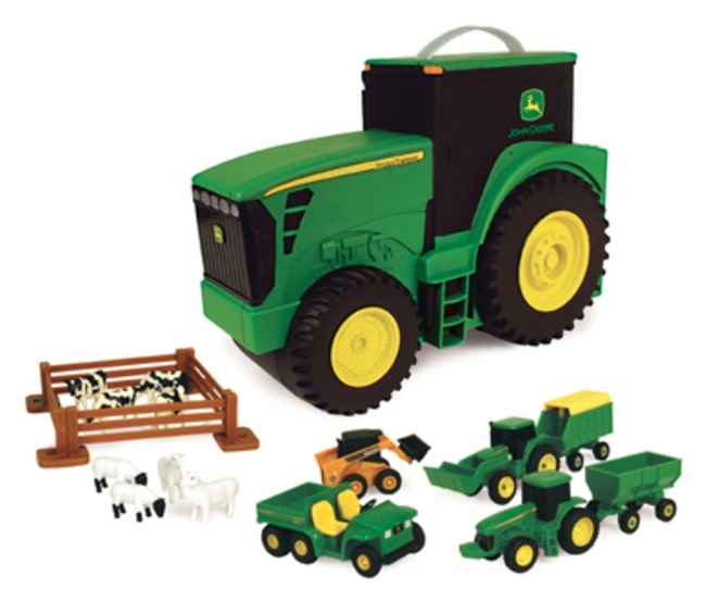 Tractor Carrying Case with Accessories - TBEK35747