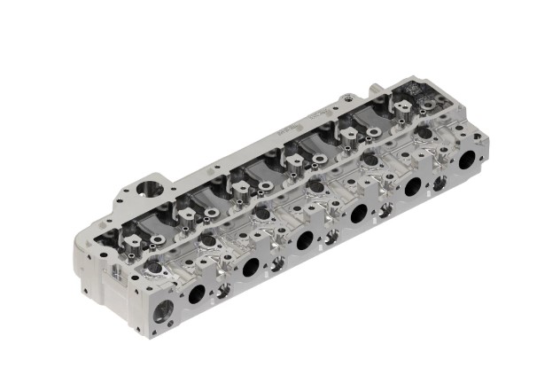 Cylinder Head - SE501589